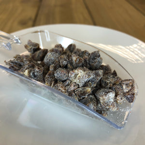 Dates Chopped - some pips (100g)